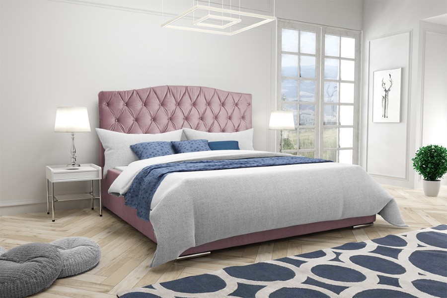 růžová postel